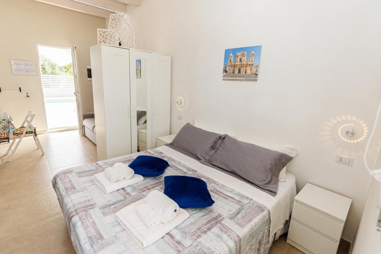 Perladelmare Aparthotel อาโวลา ภายนอก รูปภาพ